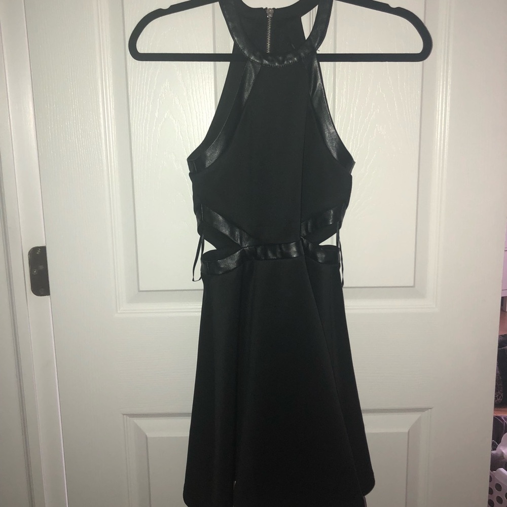 BEAUTIFUL black mini dress